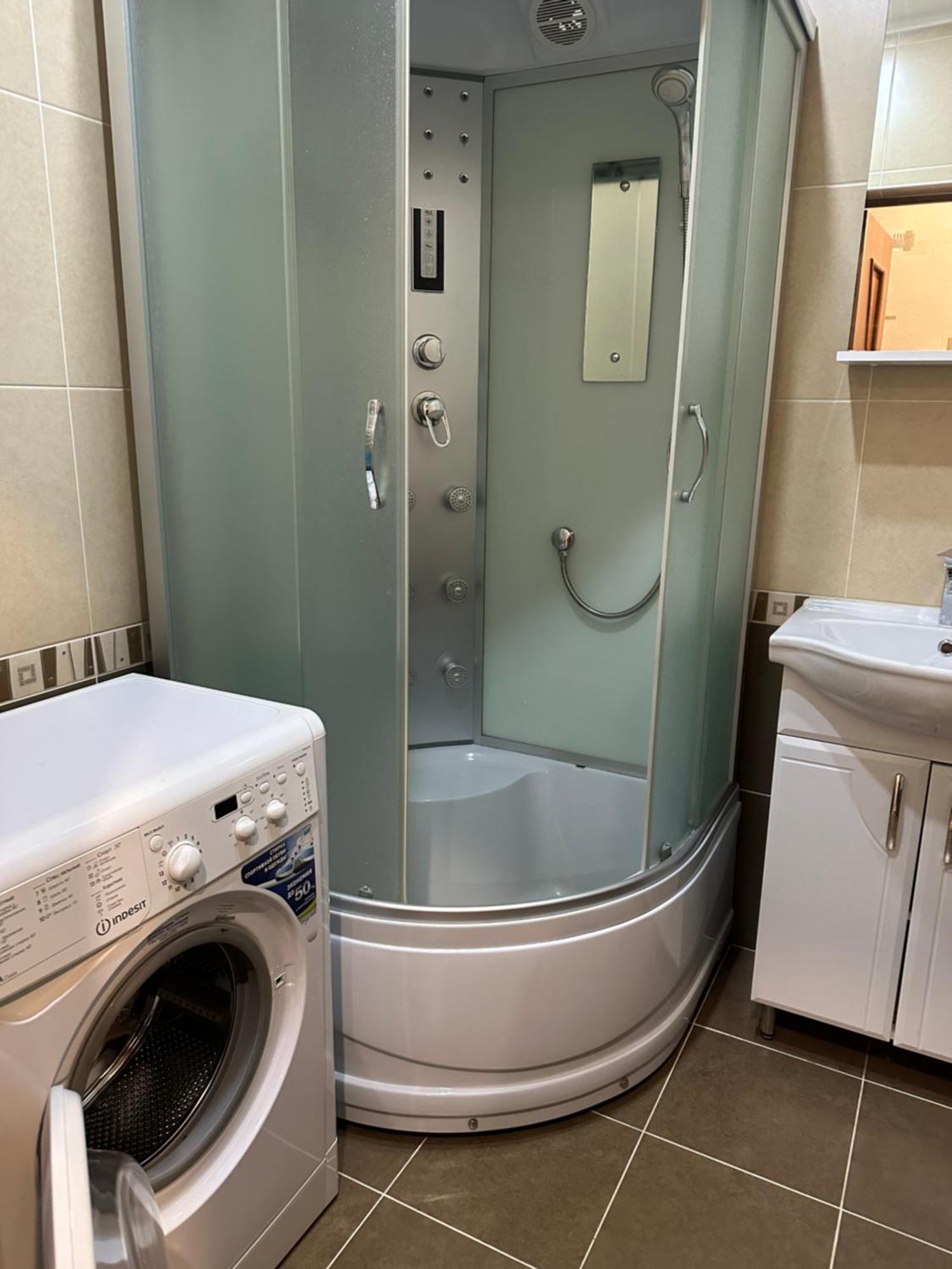 Apartament Cosy flat in the city center Biszkek Zewnętrze zdjęcie