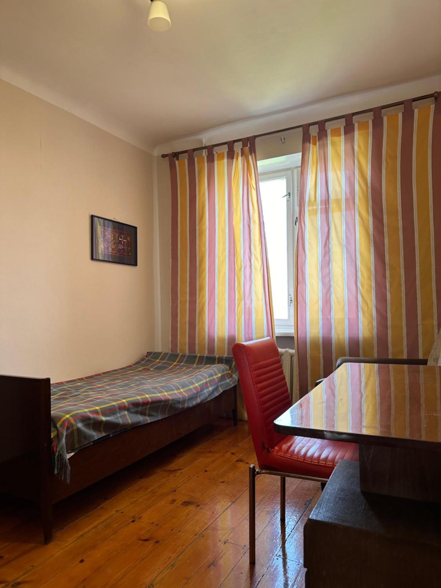 Apartament Cosy flat in the city center Biszkek Zewnętrze zdjęcie
